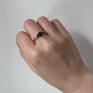 NWT 10K Gold Sapphire 3 Stones Ring